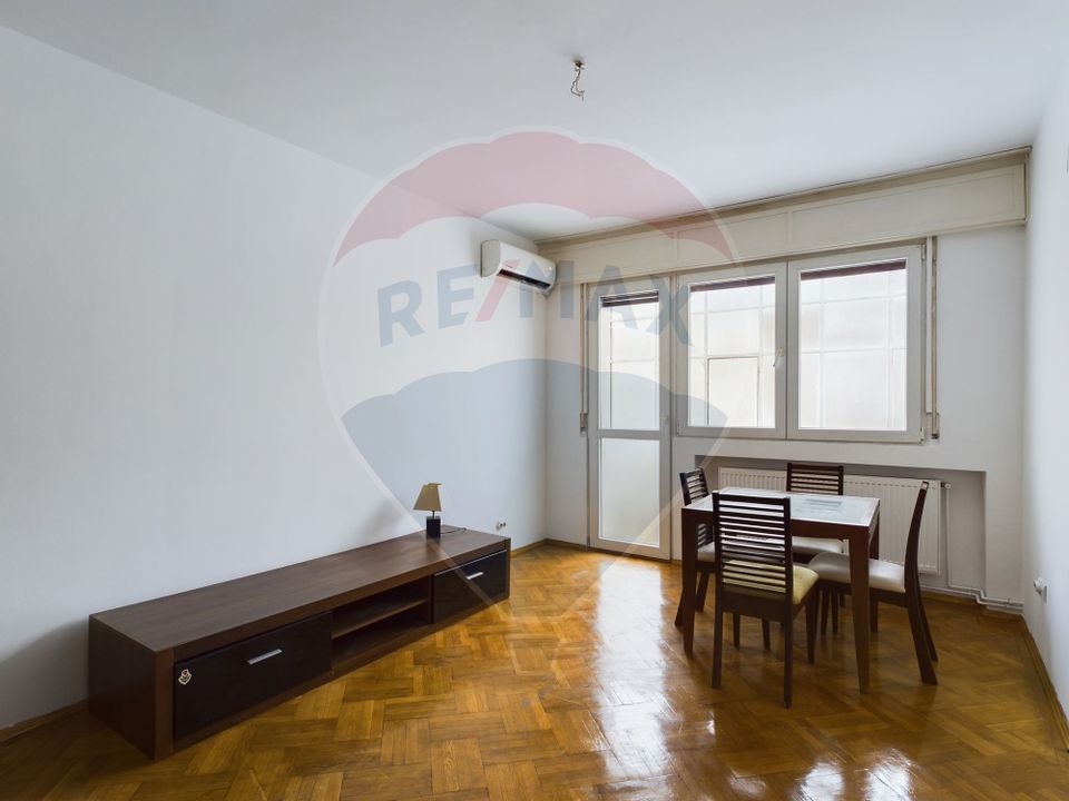 Apartament cu 3 camere zona Cismigiu