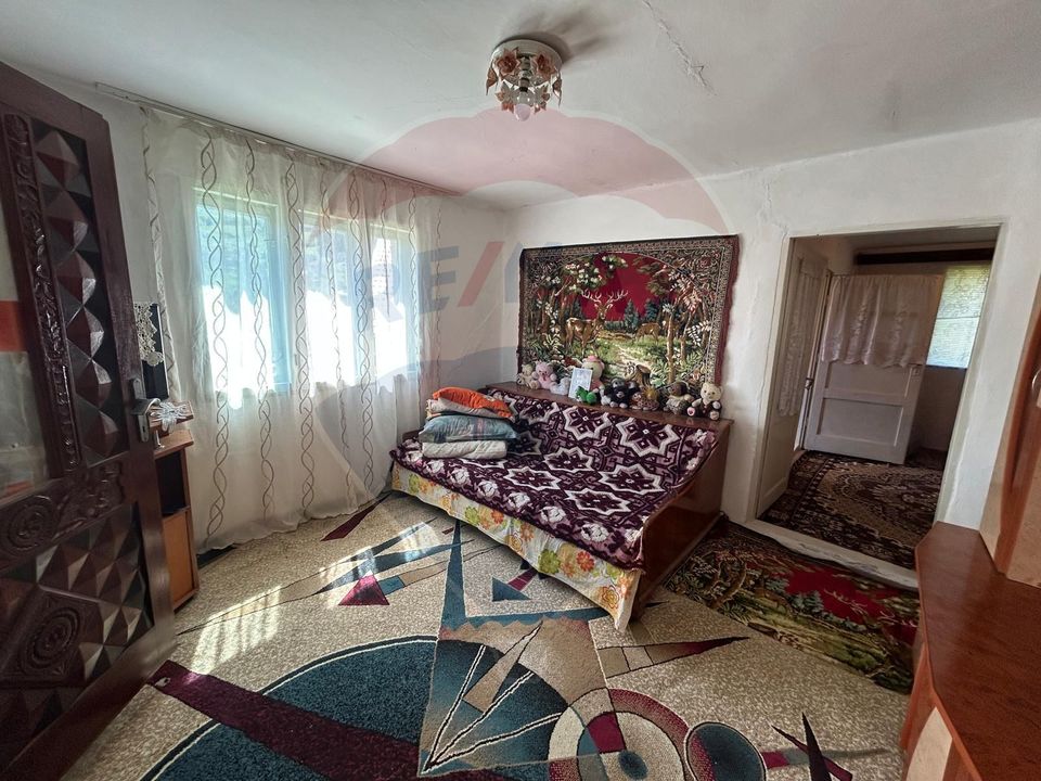 Casa bunicilor, cu gradina, Lera, Buzau!