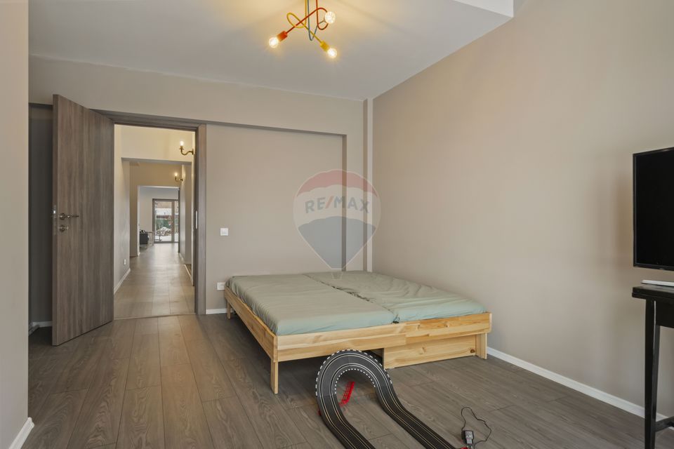 4 room House / Villa for sale