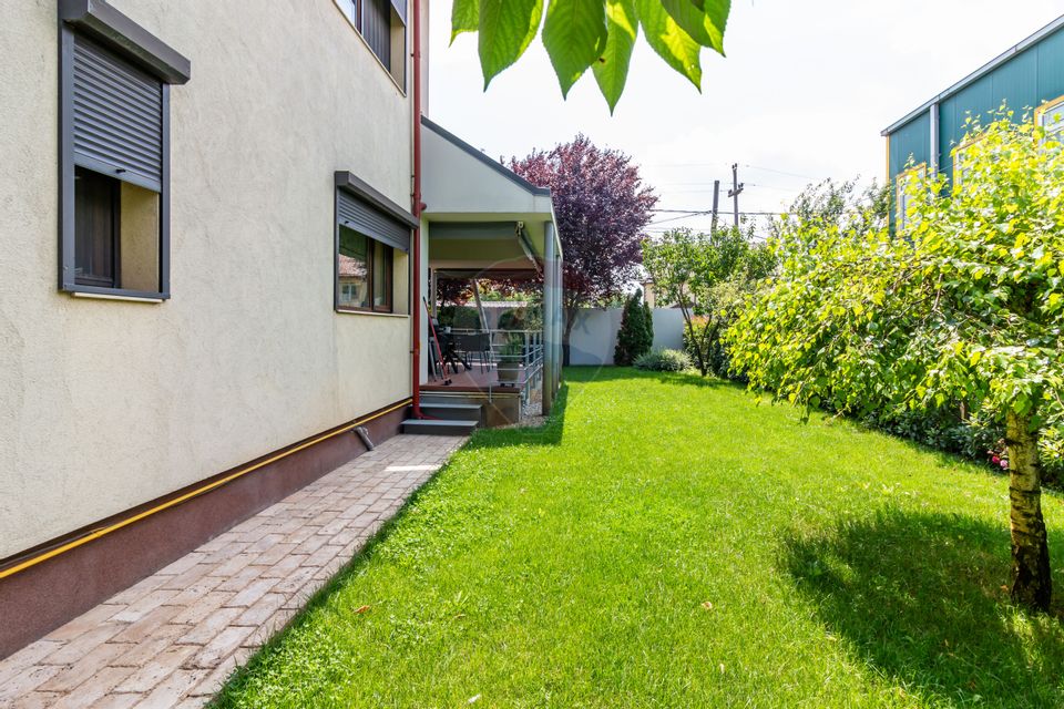 5 room House / Villa for sale, Odai area