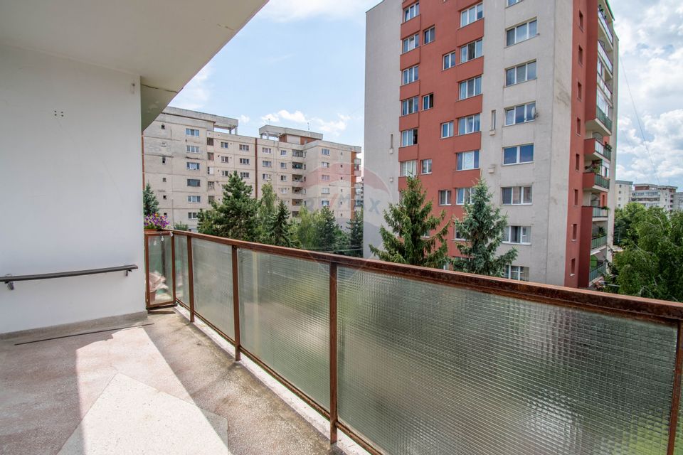 Apartament cu 4 camere, 107 mp. + boxa Confort sporit, Ale.Firiza Nr.8