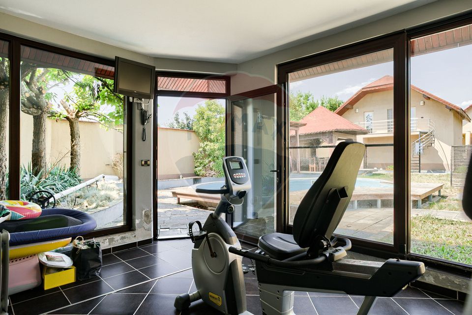 Casă modernă și spațioasă cu piscină,saună și sală de fitness – Pecica