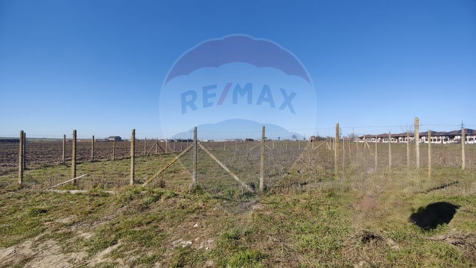 Teren intravilan de vanzare 2.500mp Lazu  Strada Olarilor Constanta