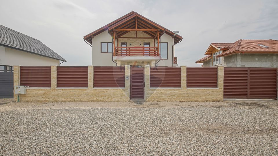 - REZERVAT- Casă Harman - Constructie 2025