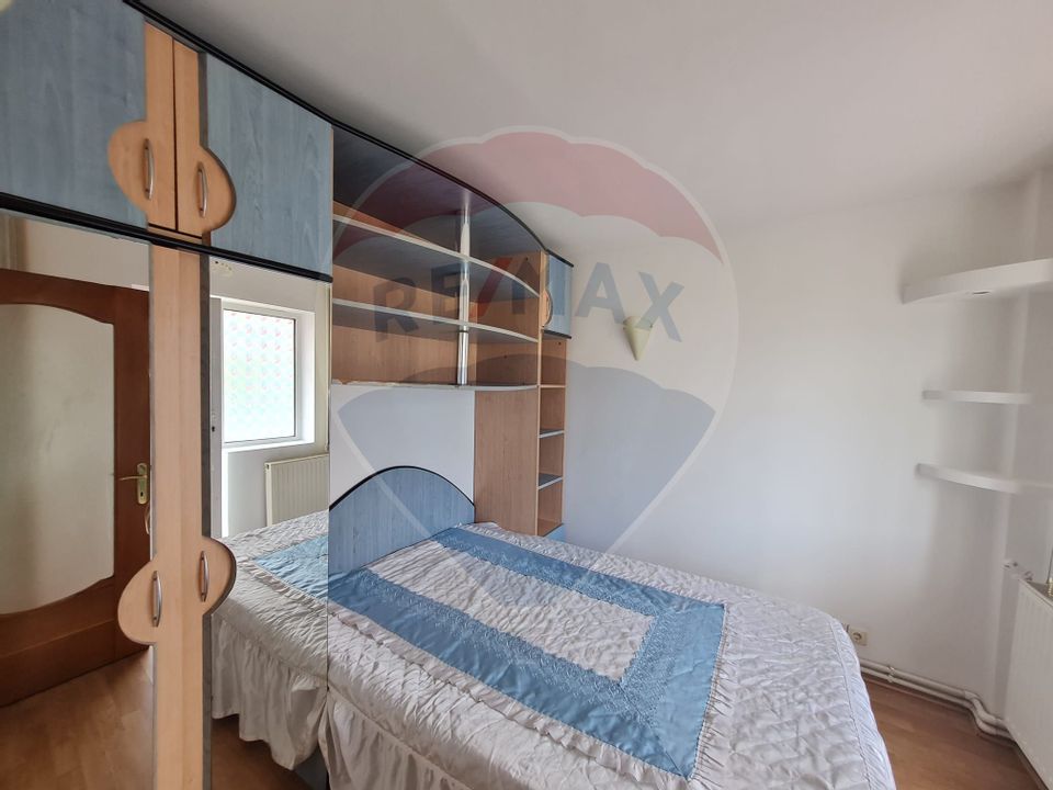 Apartament cu 4 camere de închiriat în zona Obor