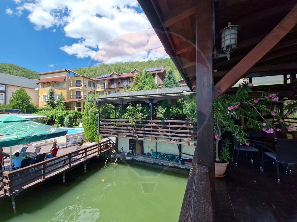 20 room Hotel / Pension for sale