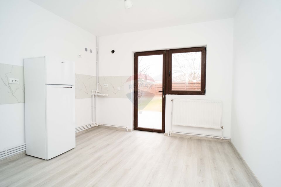 Casă Nouă de Vânzare, 4 Camere 600mp Teren Intabulată Tomești-Chicerea