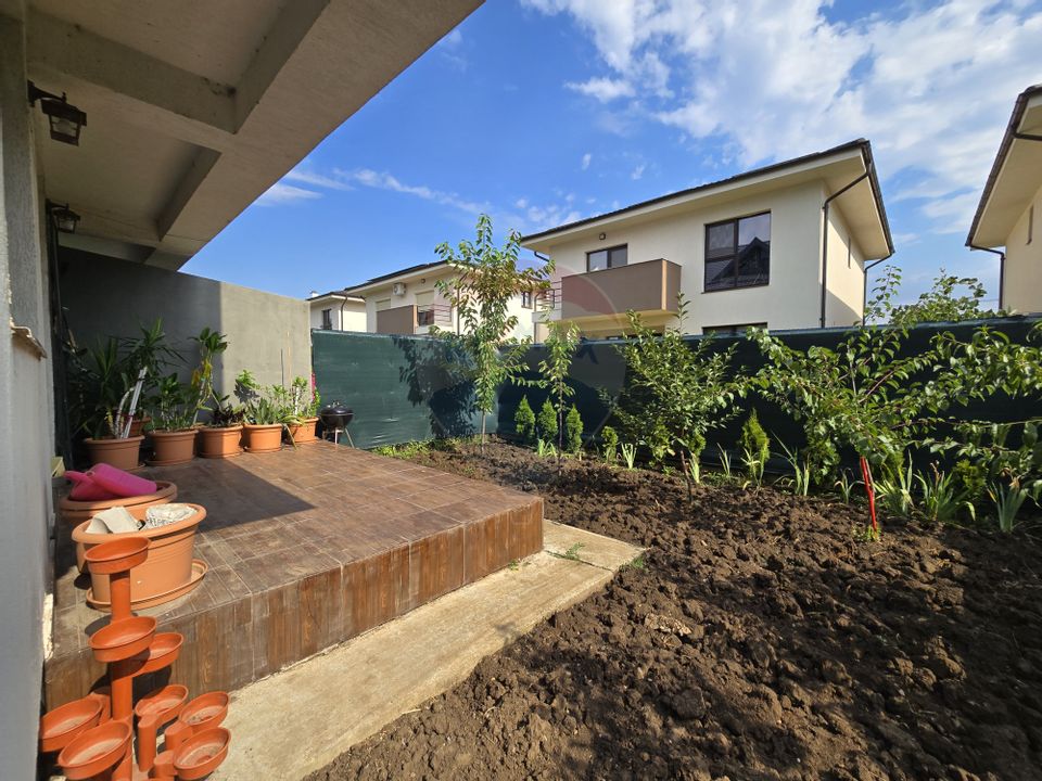 Casa ideala pentru familie, 5 camere, 4 bai, complex nou, Otopeni