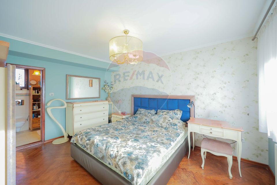 5 room House / Villa for sale, Nufarul area