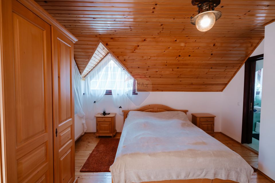 Vilă cu 6 camere, teren de 1000mp, într-un resort montan privat