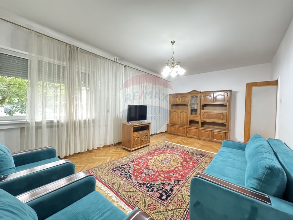 Apartament cu 3 camere de inchiriat - Zona Dimitrie Cantemir