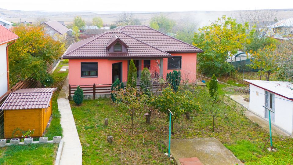 Casa/Vila vanzare in Lețcani - Iași, 100mp