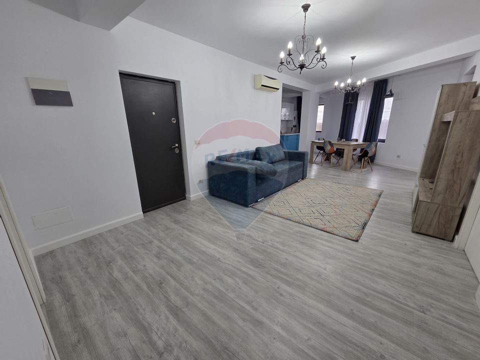 Apartament cu 3 camere 100 mp