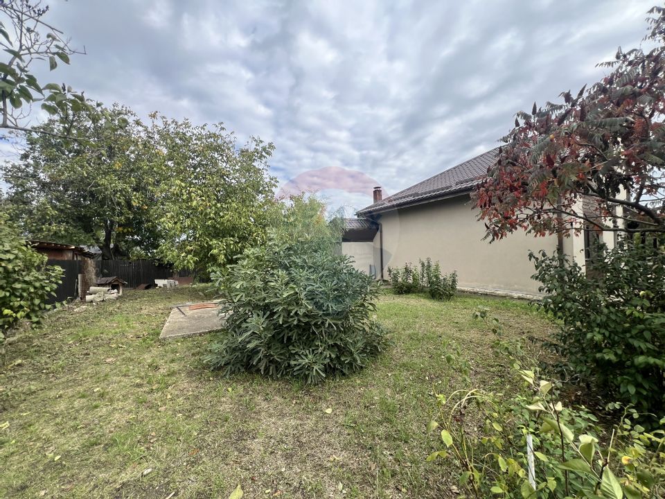 4 room House / Villa for sale, Central area