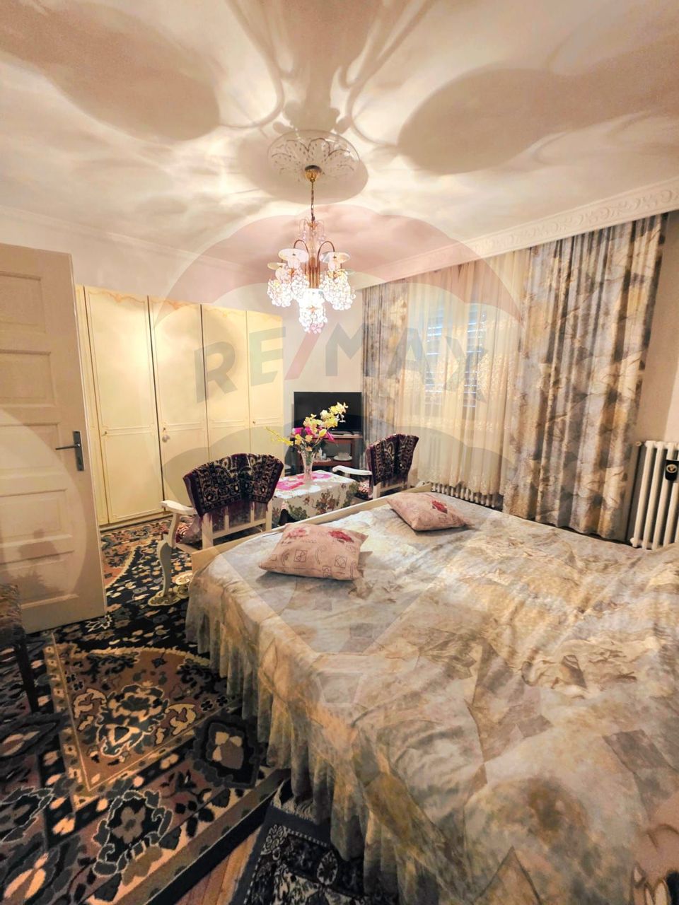 5 room House / Villa for sale, Central area