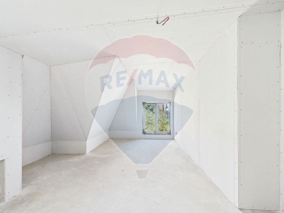 4 room House / Villa for sale, Stefan cel Mare area