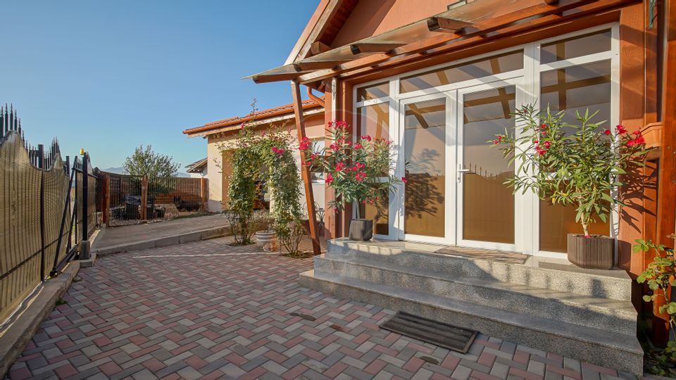 3 room House / Villa for sale