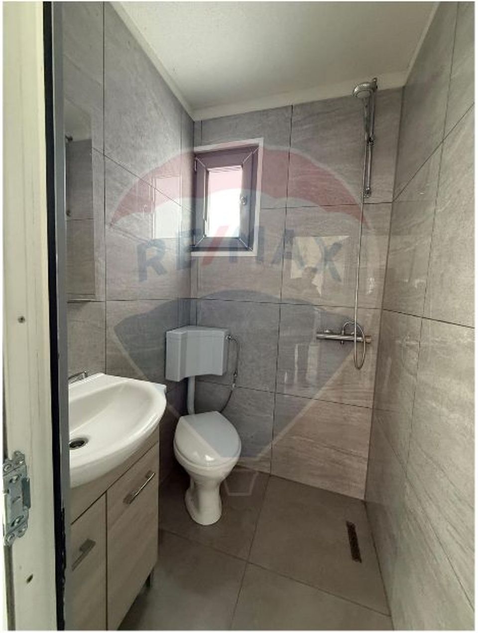 25sq.m Office Space for rent, Vest area