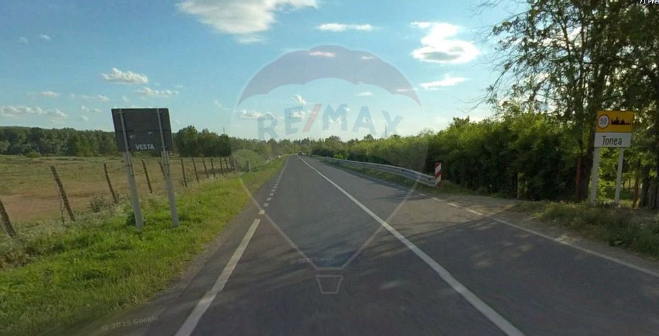 Built-up land 4.05 ha, place Tonea / county. Calarasi Calarasi