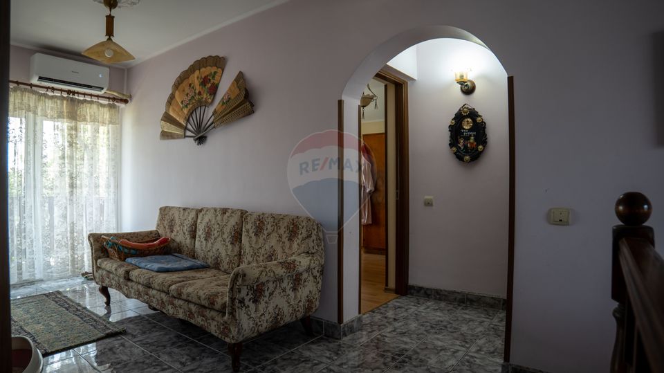 4 room House / Villa for sale, Straulesti area