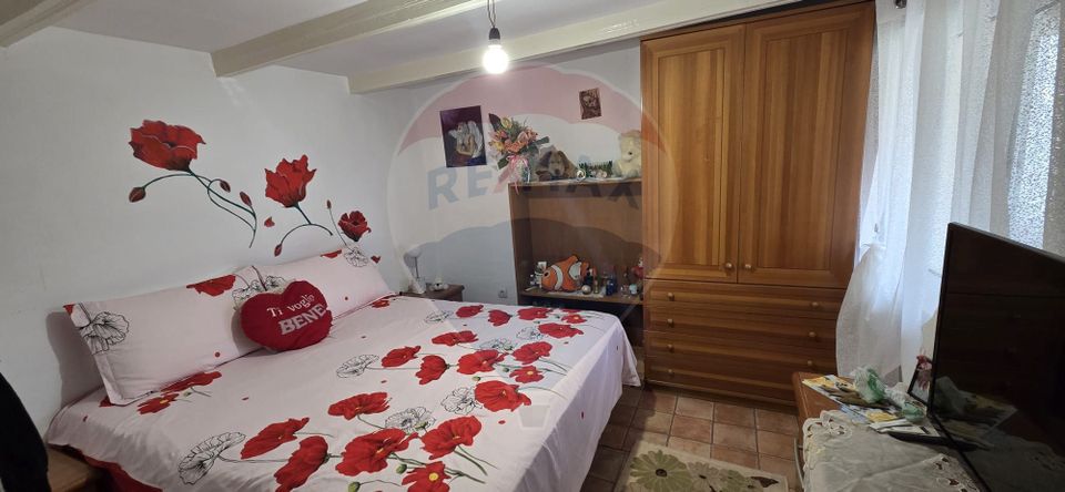 4 room House / Villa for sale