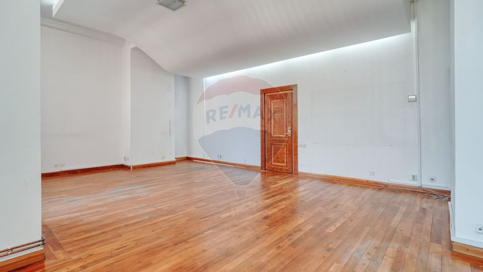 40sq.m Office Space for rent, Ultracentral area