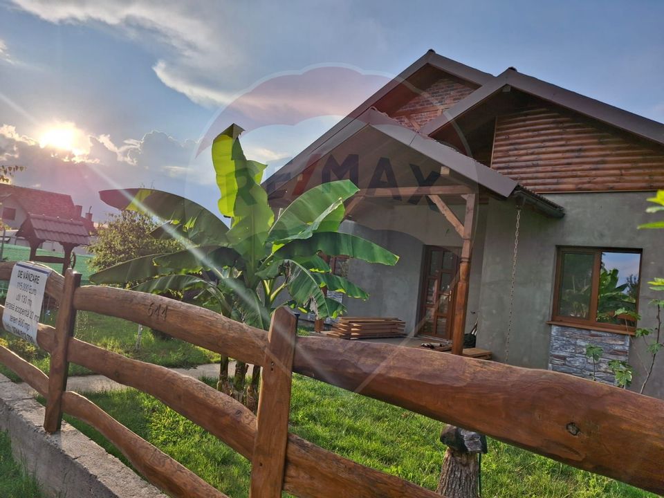 4 room House / Villa for sale