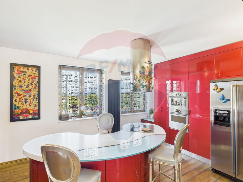 PENTHOUSE CU TERASA PANORAMICA SI PISCINA ACOPERITA