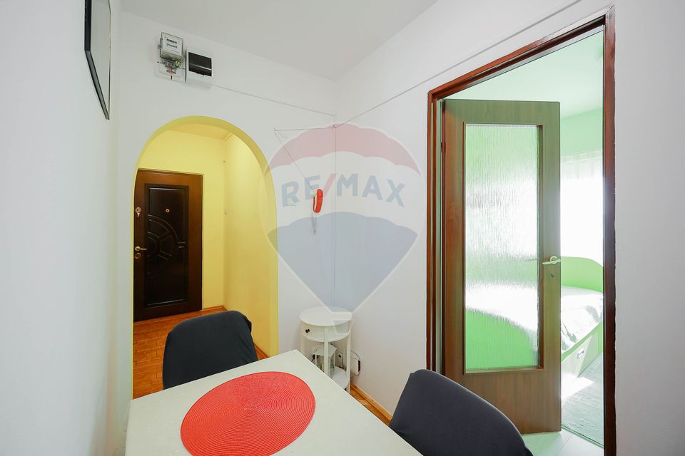 Apartament cu două camere de vânzare în zona Dacia