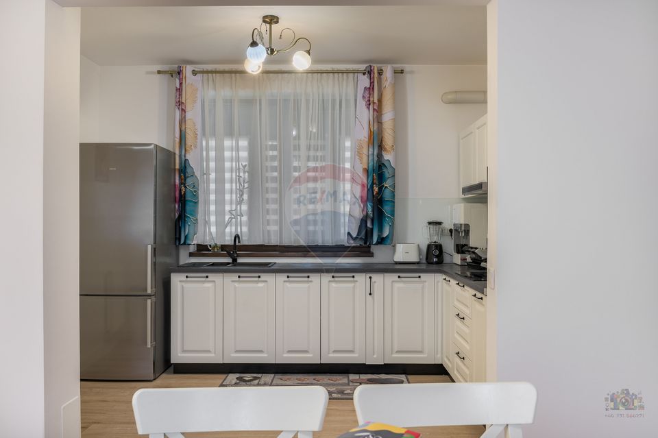 4 room House / Villa for sale, Central area