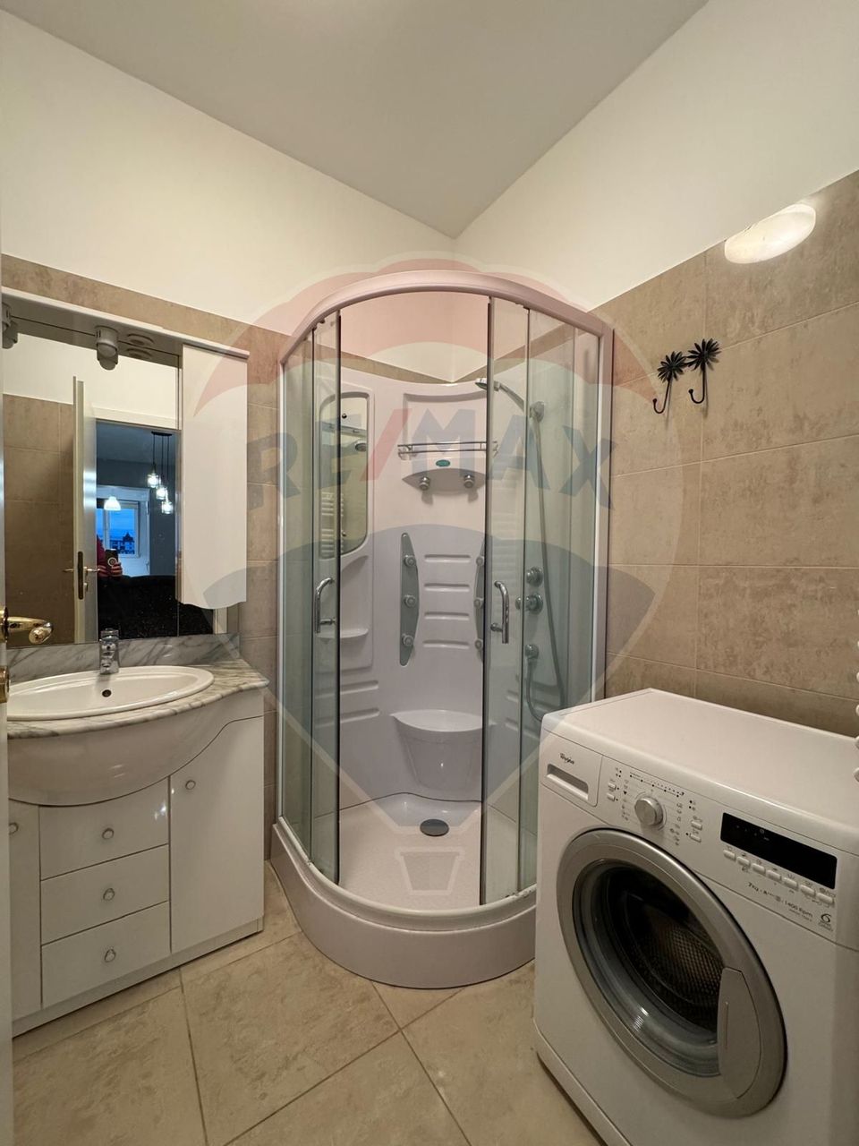 Apartament 3 camere - zona UTA