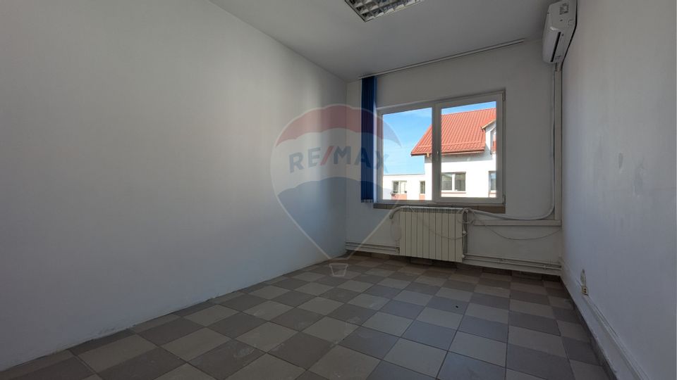 100sq.m Office Space for rent, Regie area