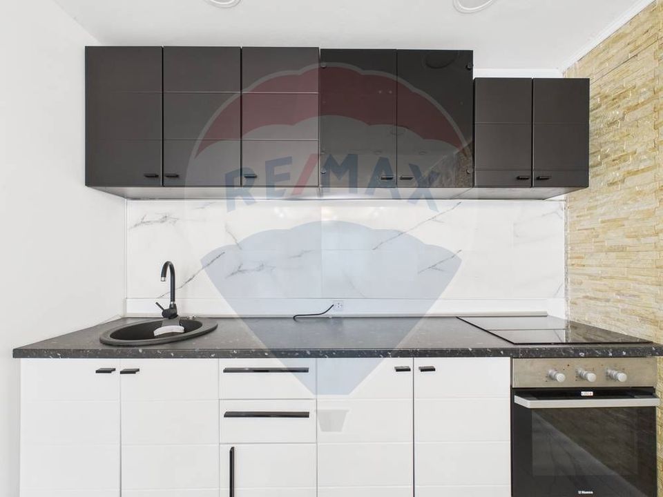 Casă / Vilă cu 3 camere de vânzare în zona Andronache