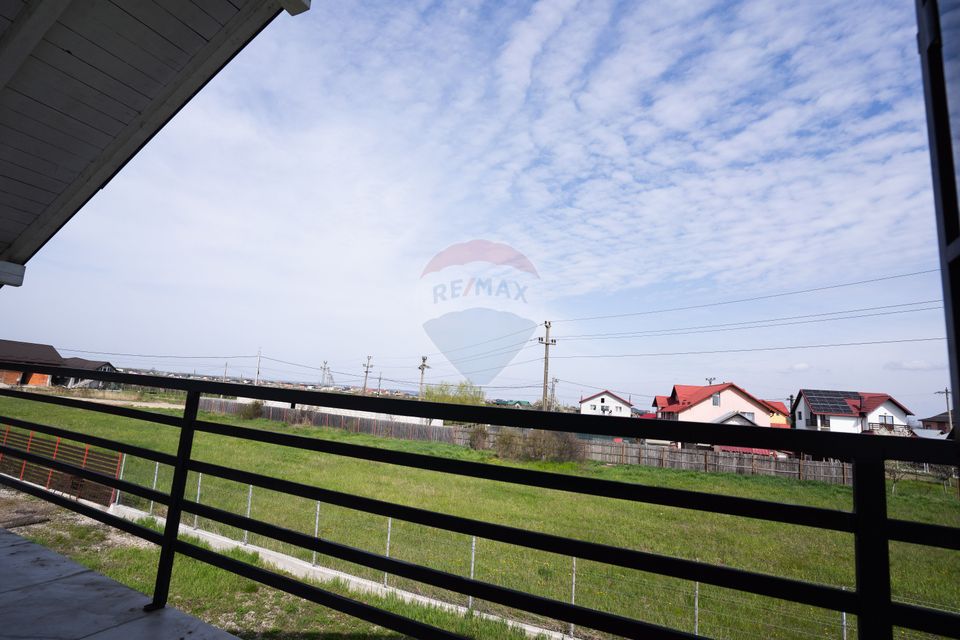 4 room House / Villa for sale