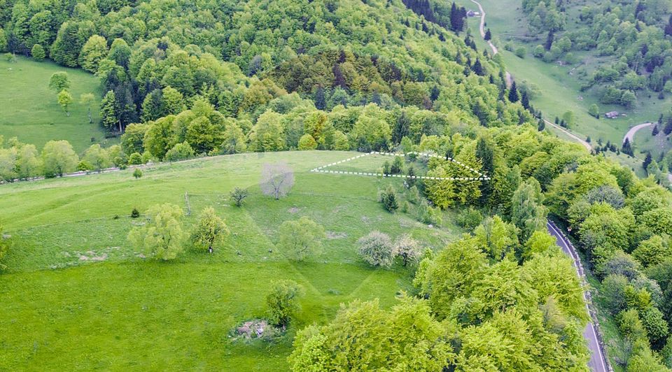 Teren 2,000mp Fundata / DN 73 / Comision 0%