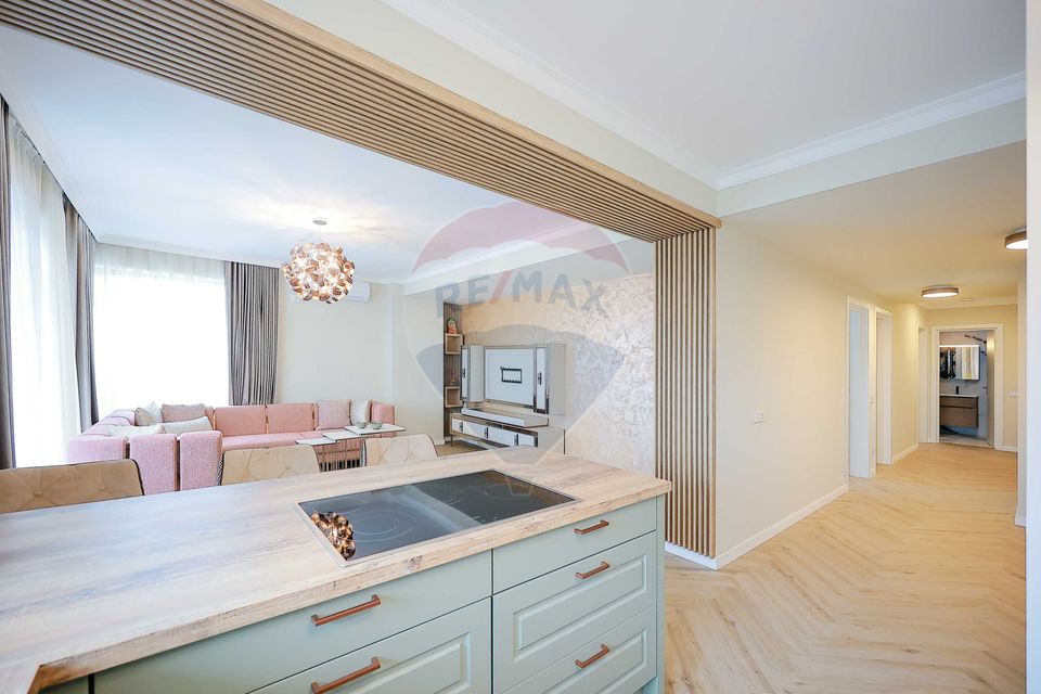 Apartament/Penthouse de Închiriat cu 3 Dormitoare și Terasă, Decebal