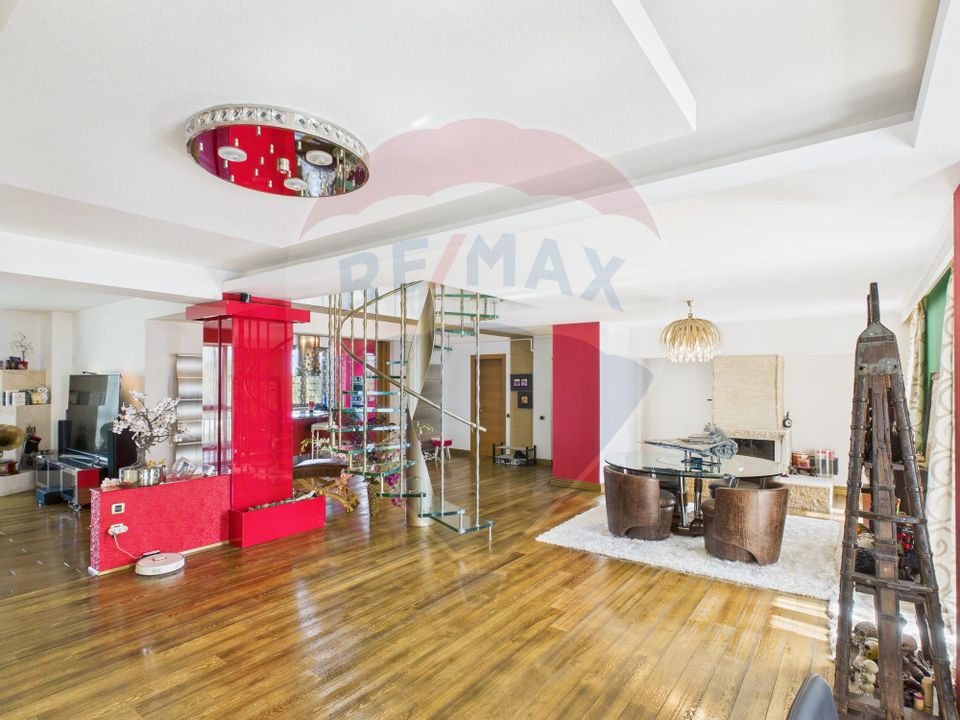 PENTHOUSE CU TERASA PANORAMICA SI PISCINA ACOPERITA