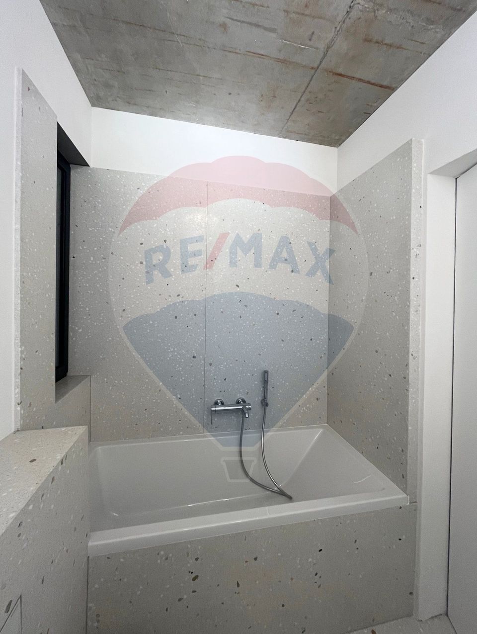 Duplex cu grădină proprie - apartament 4 camere, Floreasca -Dorobanti