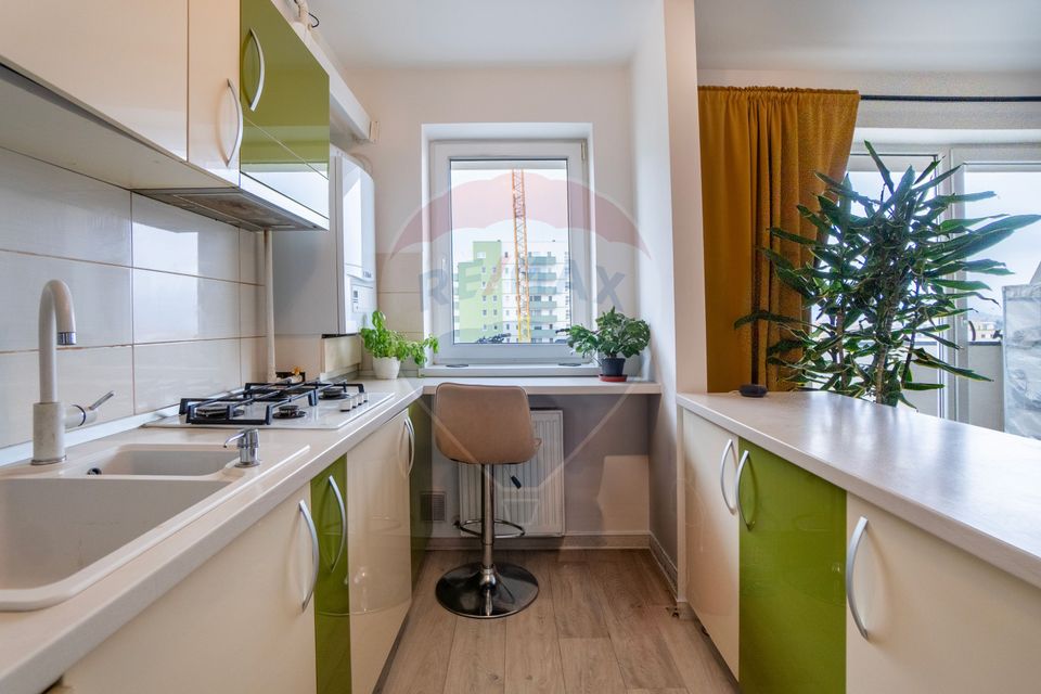 Apartament 3 camere | 75 mp | 2 băi | parcare + boxă | Tractorul