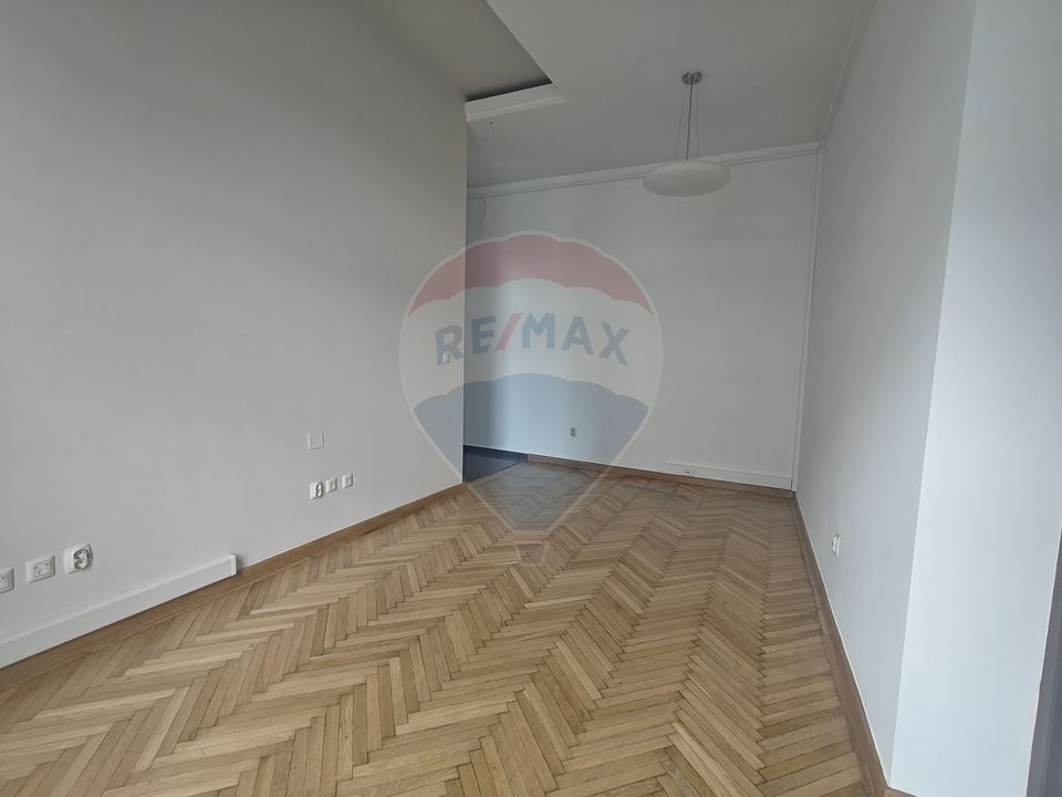 59sq.m Office Space for rent, Ultracentral area