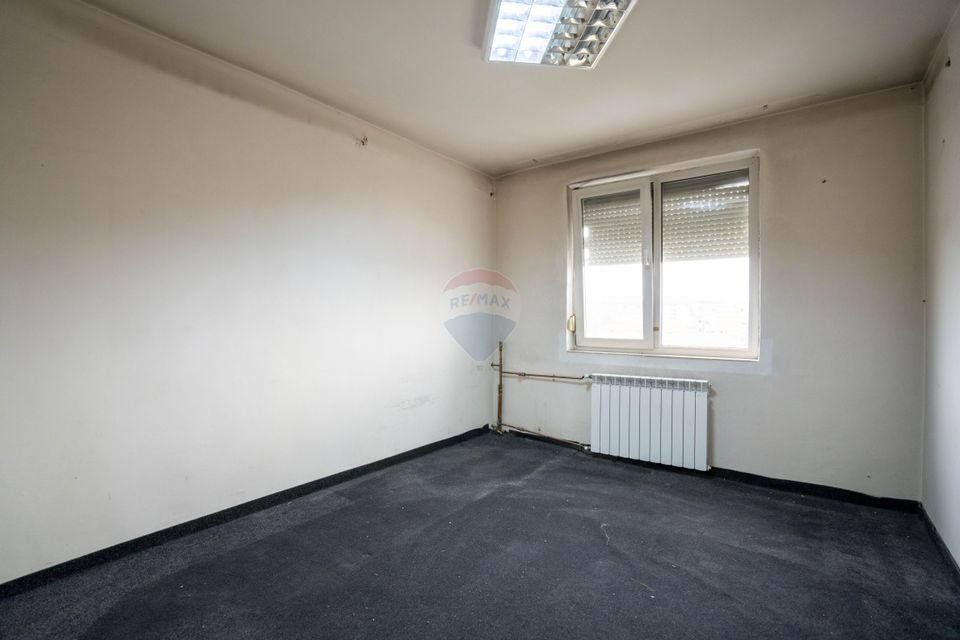 De vânzare apartament cu 4 camere, Bulevardul Decebal