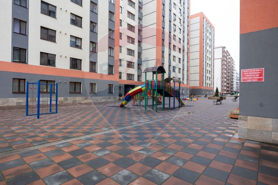 2 room Apartment for sale, Tractorul area