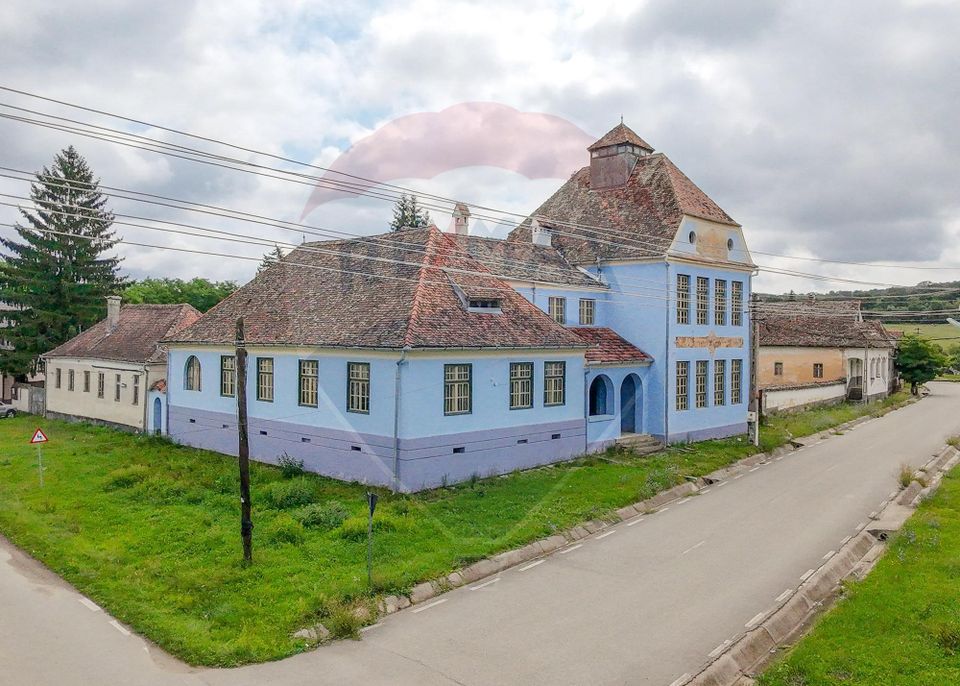 Fostă școală săsească semnată de Fritz Balthes – Bruiu, Sibiu
