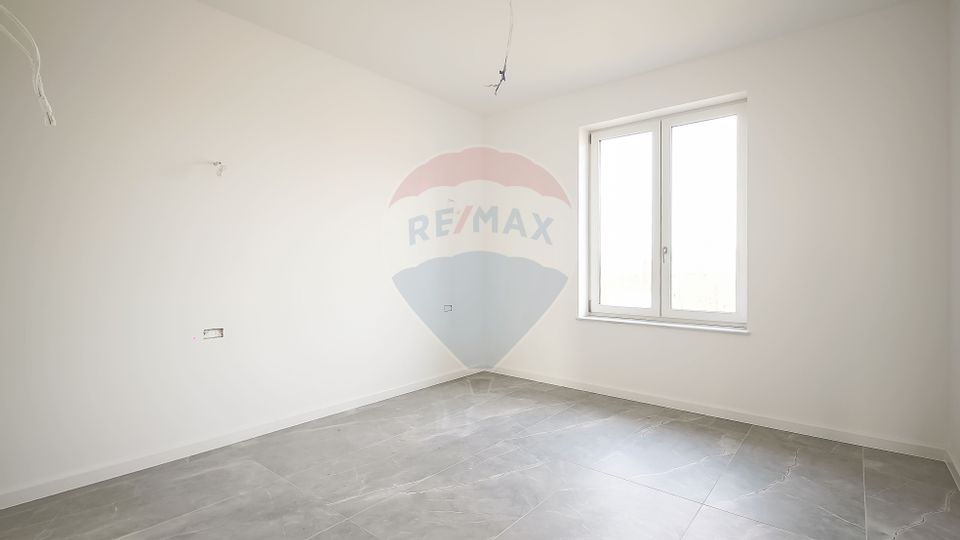 Comision 0 %! Casă cu 4 camere, construcție 2025, Bod!