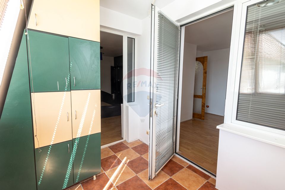 Apartament cu 3 camere de vânzare în Sebeș COMISION 0%