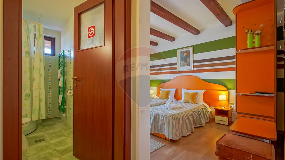 Casă / Vilă de vânzare în Râșnov, afacere-Pensiune clasificată