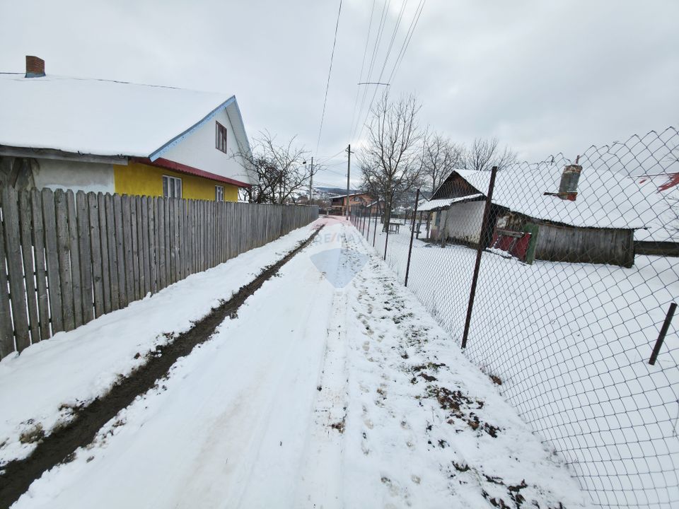 Land 325sqm Dobreni / Strada LASCAR CATARGIU