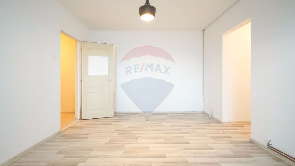 !! REZERVAT !! Apartament 2 camere cu vedere spre Tâmpa – Str. Saturn