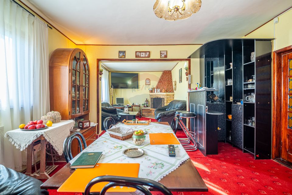 Casă 5 camere + demisol, teren 1560 mp / Filipestii de Padure