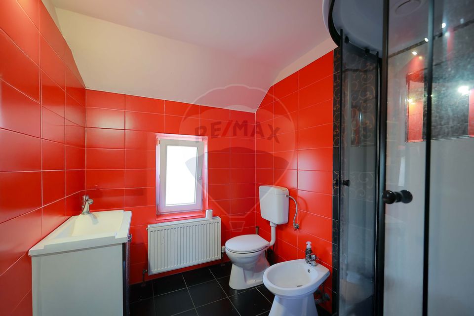 De vânzare casă în zona Nufarul